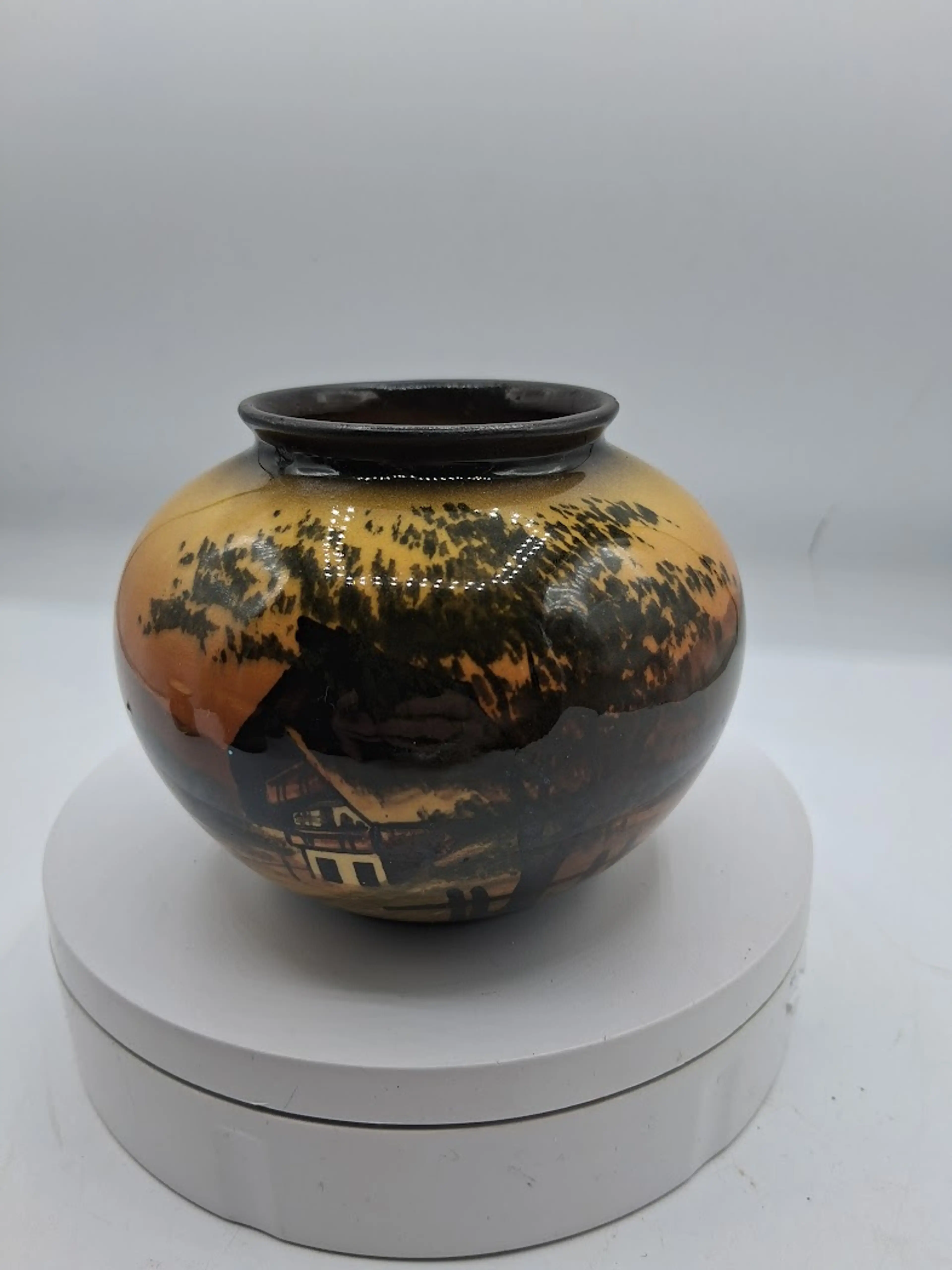 Image 1 of 6