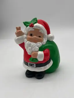 #05 Vintage Hobbyist Ceramic Santa Claus Figurine