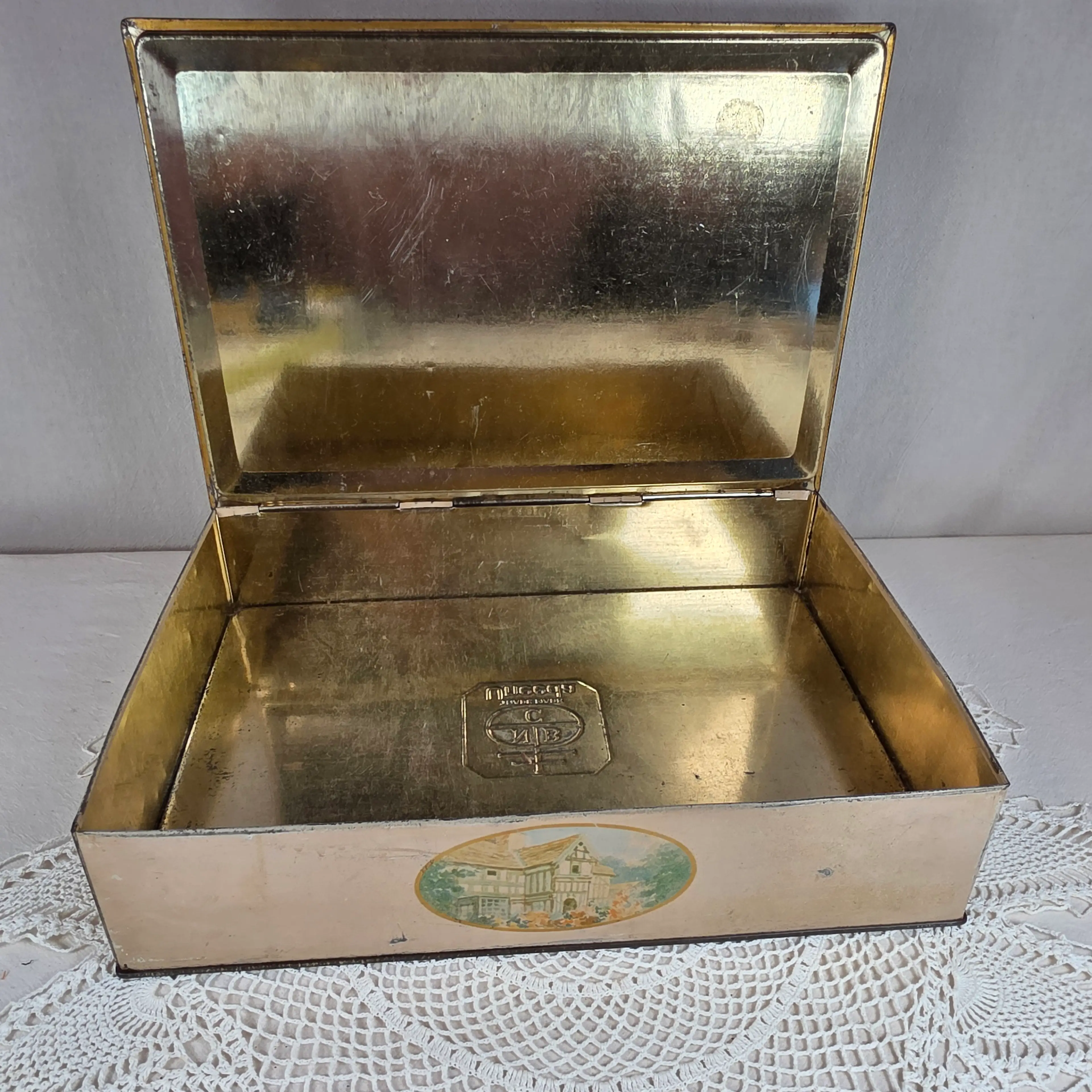 Image 4 of 6