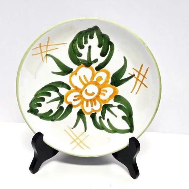 Vintage Italian Pottery Plate/Hand Painted Floral Design/Yellow/Green/White/Dinnerware/Serving Plate/Decorative Plate/Italian/Signed Italy