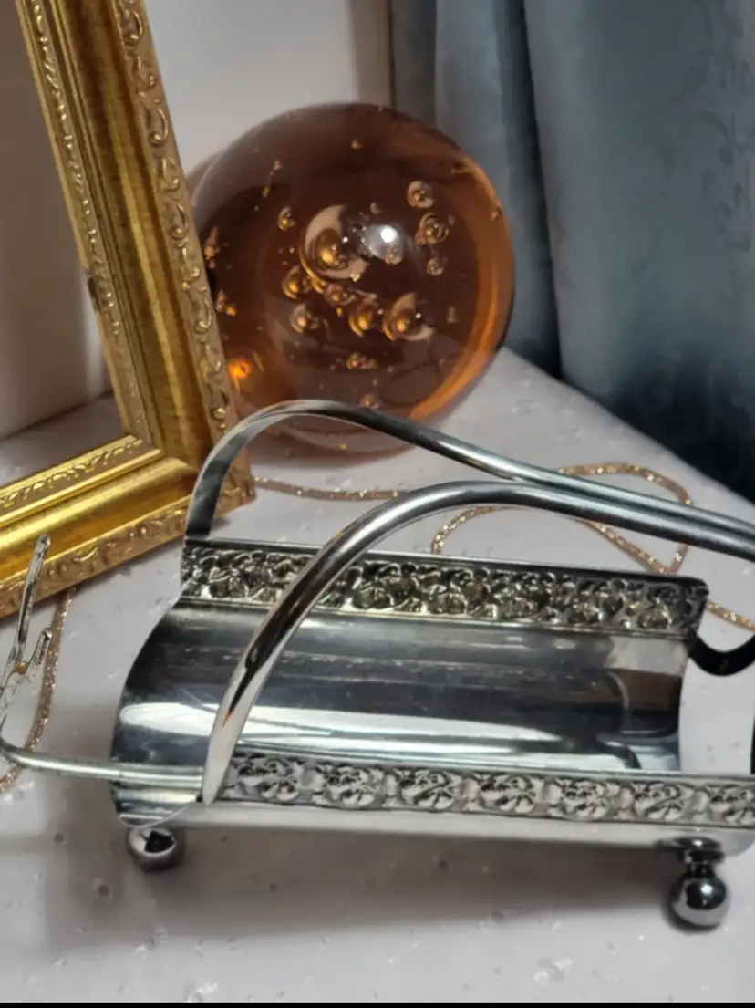 Vintage silver wine bottle holder signed de Uberti Italy