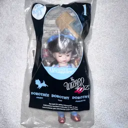 NIP 2008 Alexander Doll Company #1 Wizard Of Oz Dorothy Toto McDonald's Meal Toy