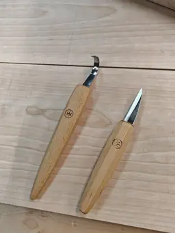 Carving set