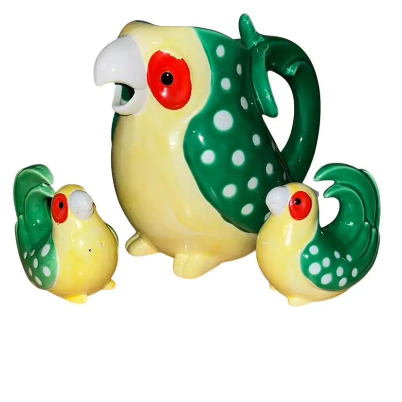 1979 Fitz & Floyd Parrot Pitcher w/ SALT & Pepper Set