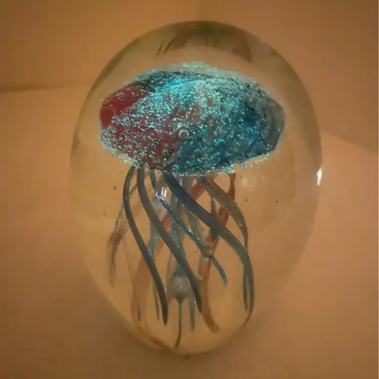 Vintage SPI HOME JELLYFISH Glow In The Dark Art Glass Hand Blown Paperweight