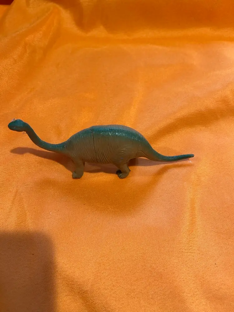 Apatosaurus Dinosaur 5" Long Made In China