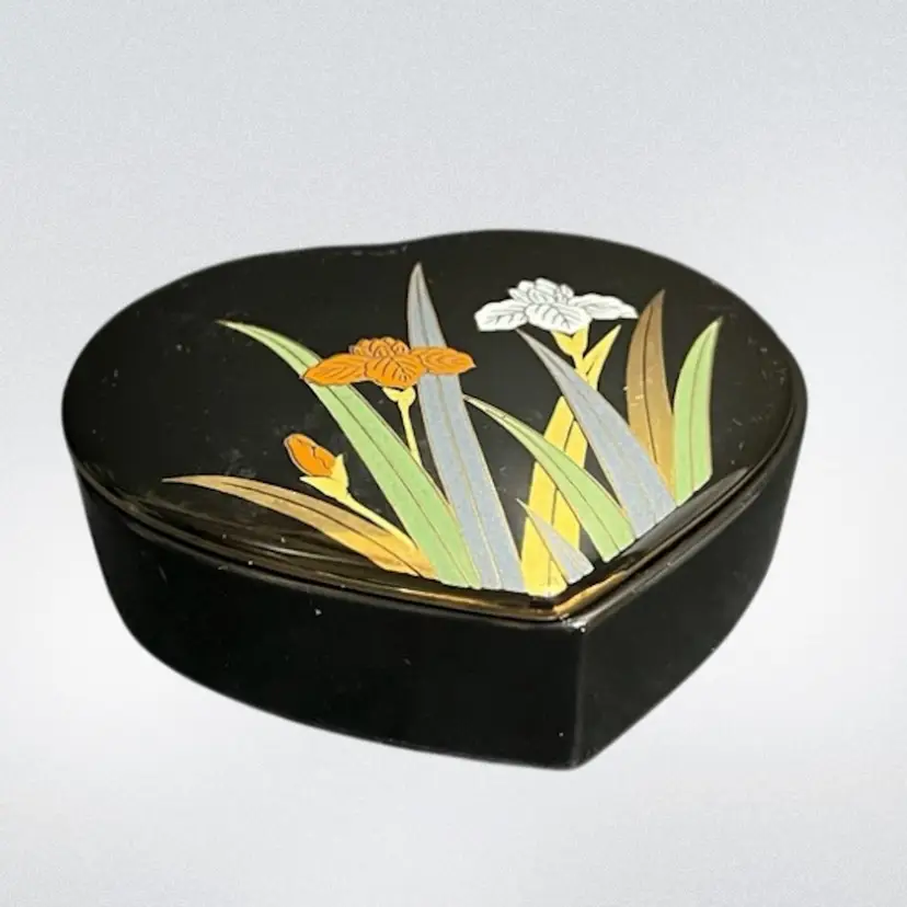 Vintage Otagiri Heart Shaped Floral Black Trinket Box, Japan ~1.5” x 3.75” x 4”