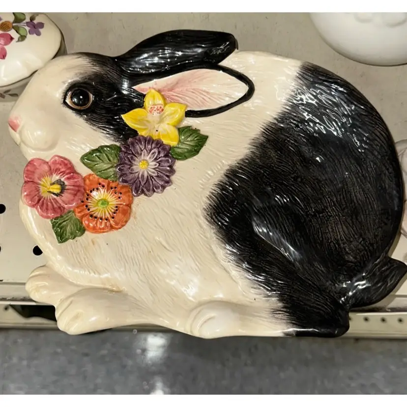Vintage Fitz and Floyd Bunny Plate Black / White Rabbit 1995 Easter-Spring Decor