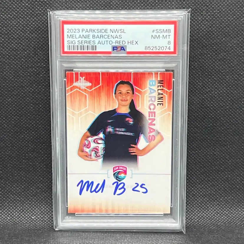 Melanie Barcenas 2023 Parkside NWSL Signature Series Red Hex Aurograph /99 PSA 8 San Diego Wave Soccer Card