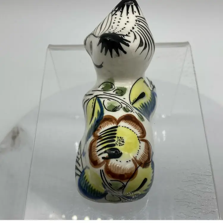 Vintage Pottery Cat w/Stripes & Brown Flower