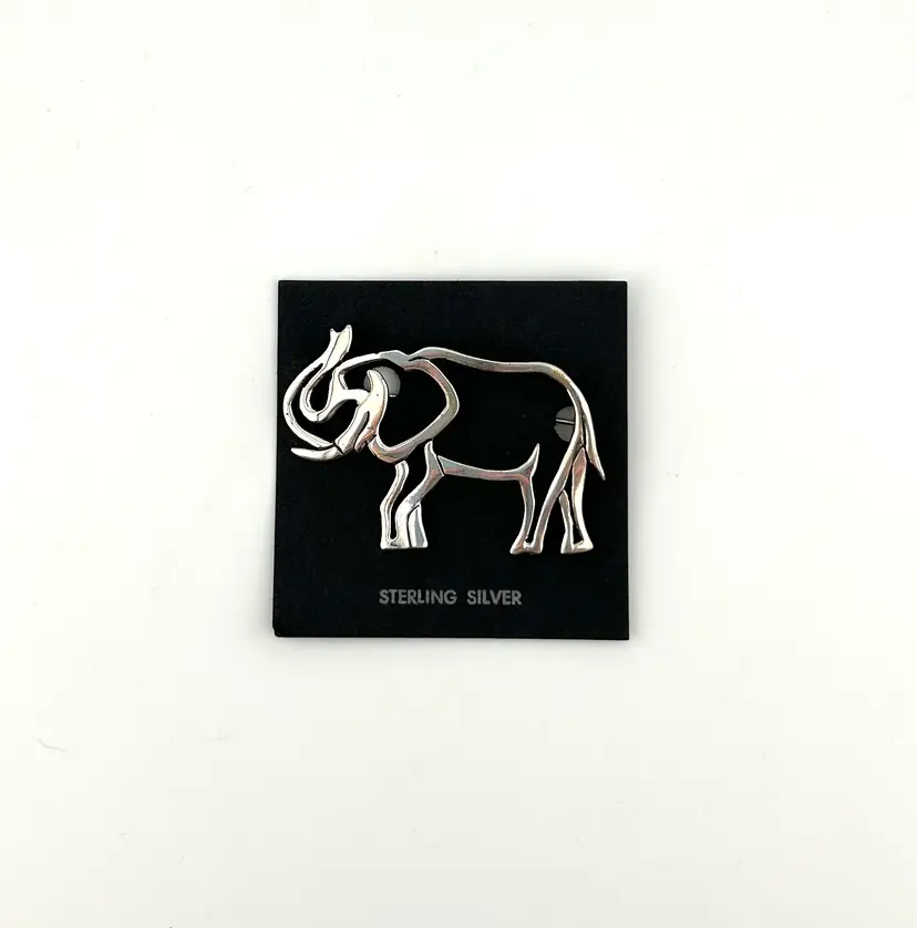 Vintage Signed Glenn Sandoval Sterling Silver Elephant Brooch 2.25βx 1.75β