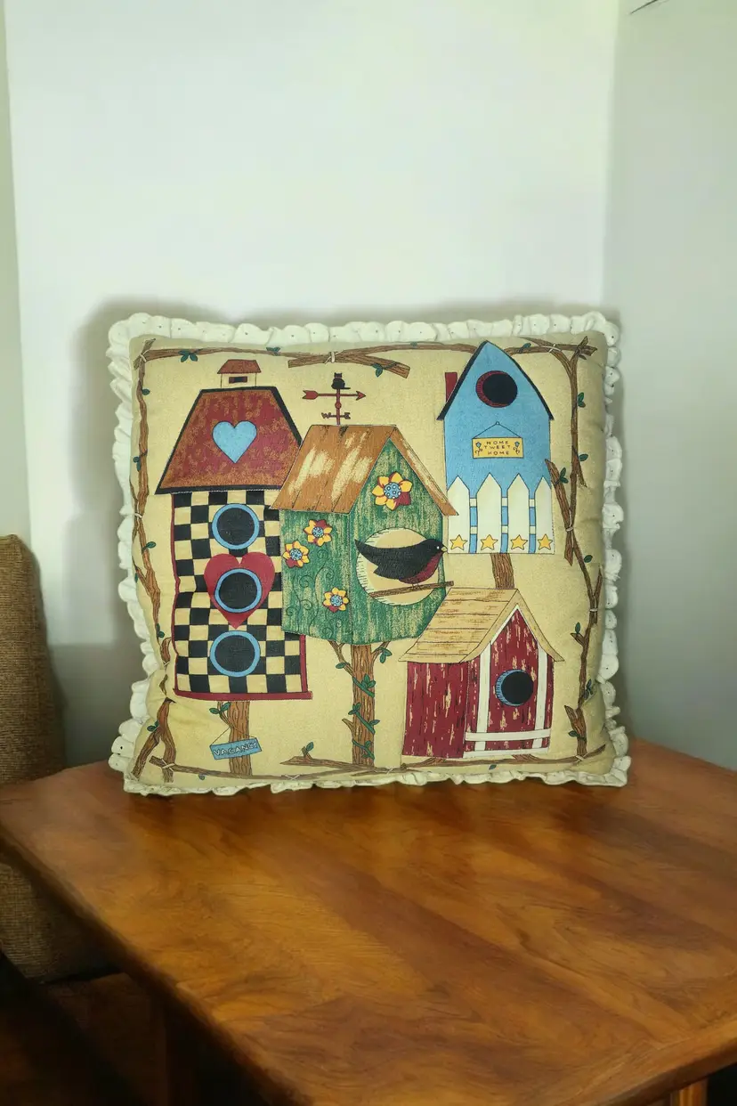 Handmade Quilted Birdhouse Throw Pillow 17 x 17 Double Sided Vintage Eyelet