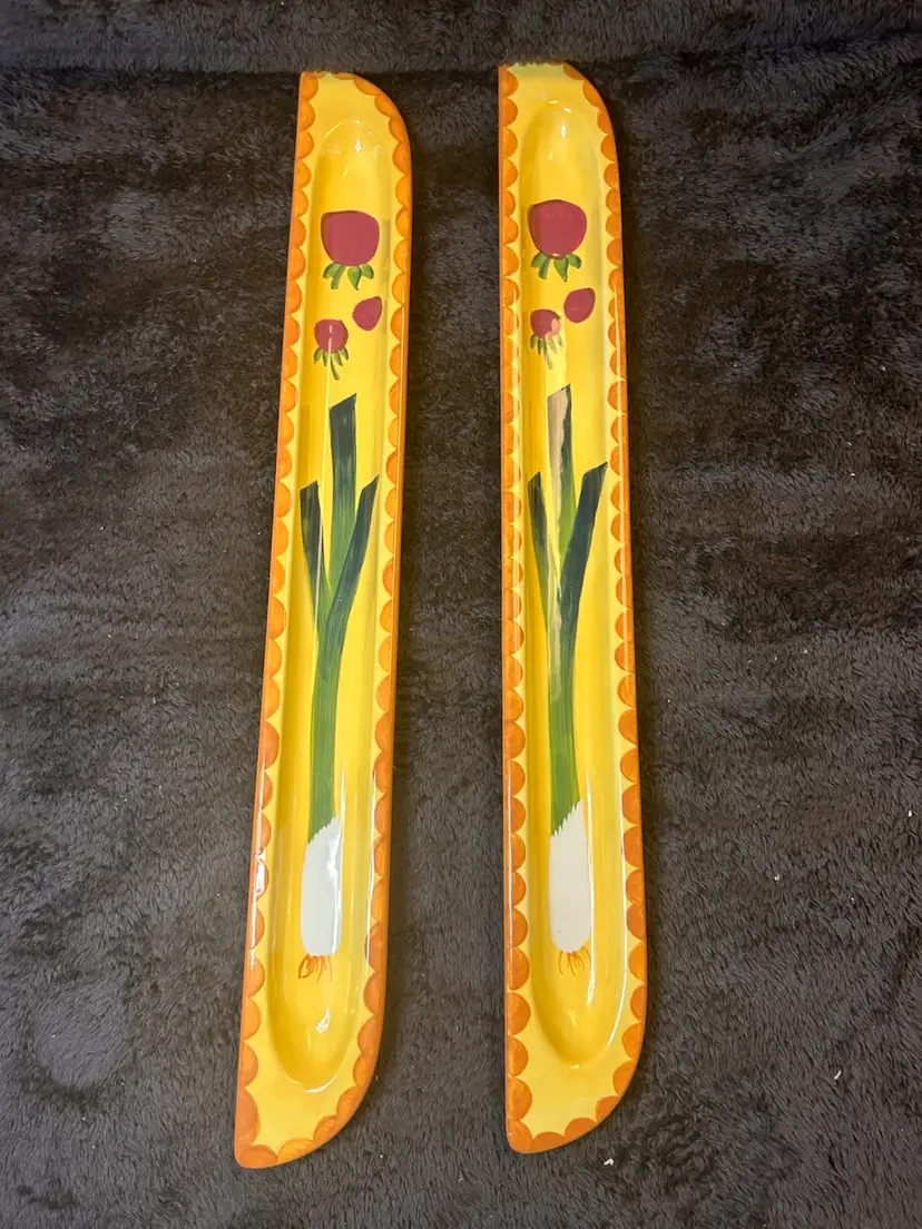 SET OF 2 Debby Segura 2004 Signature Ceramic Tapas/ Appetizer Serving Trays