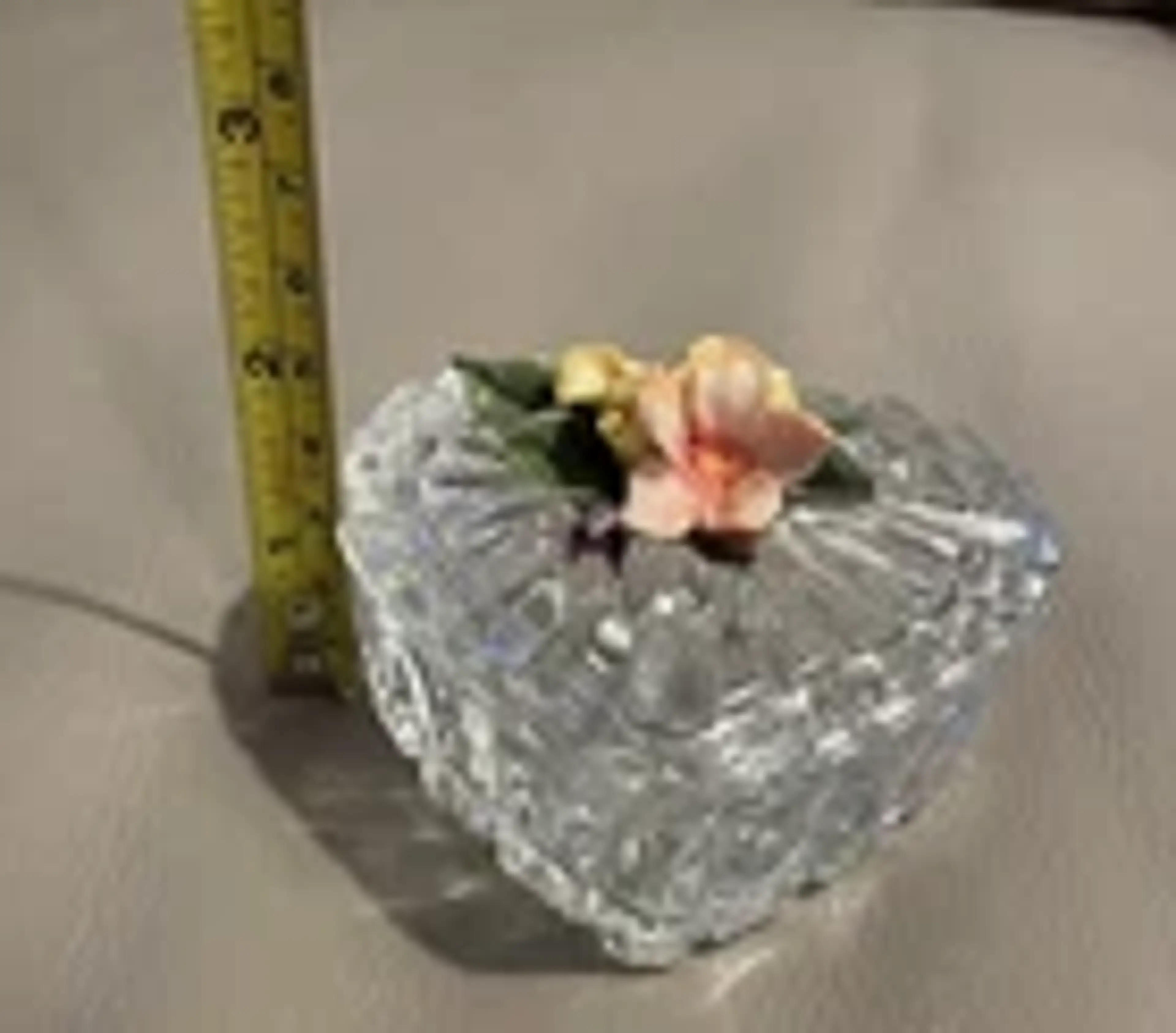Image 4 of 6