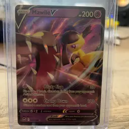 Ultra Rare Mawile V Pokémon card, 070/195, from the Sword & Shield: Silver Tempest expansion set