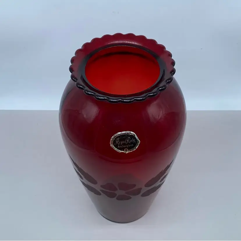 #1001 Etched Ruby Red Glass Vase By Alta Glass For Anchor Hocking 9 Inch