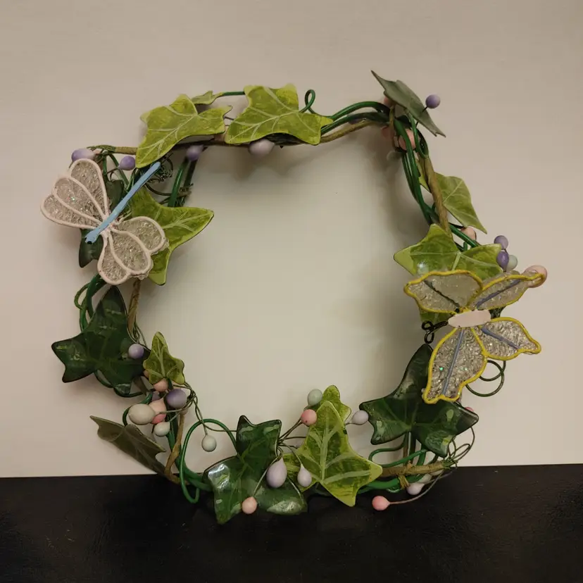 Wire Ivy Garland Wreath with Butterflies. 8 inch diameter.