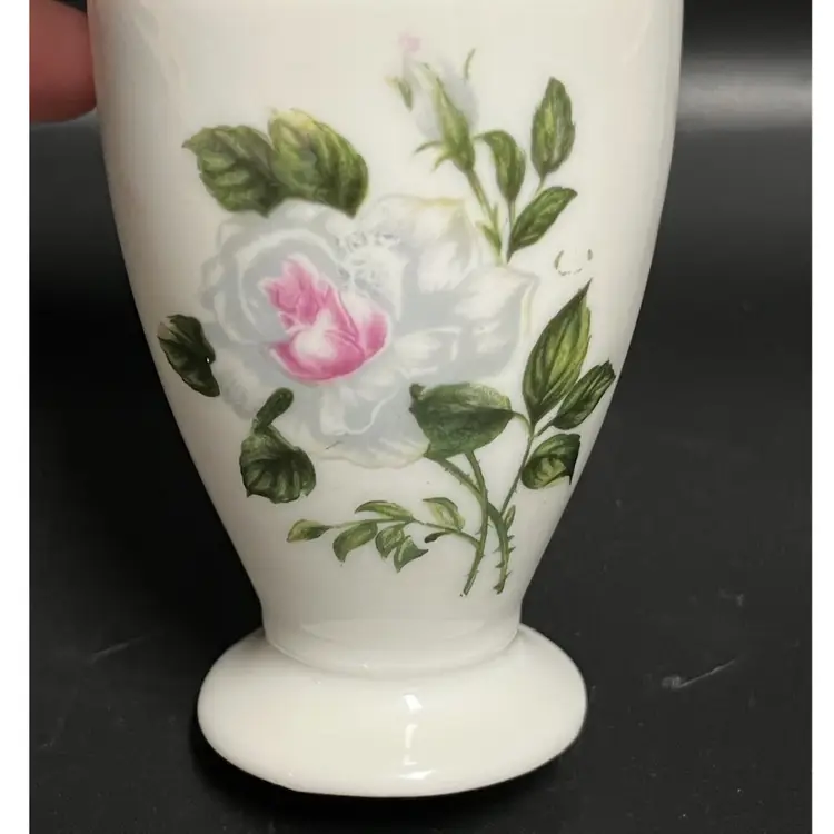 Porcelain - Vintage Perfume with Stopper- Vanity- Likely Lefton 6”