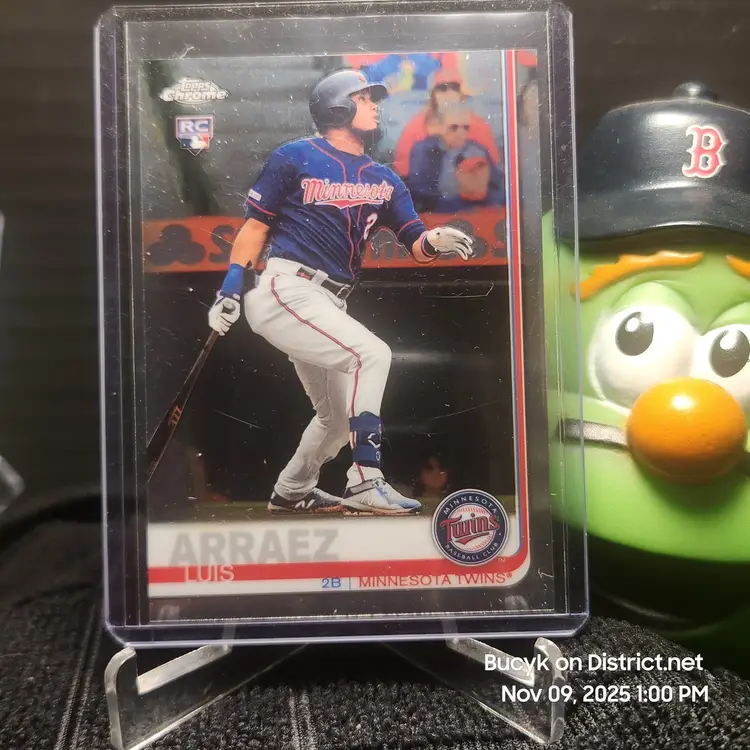 2019 Topps Chrome - Luis Arraez Minnesota Twins