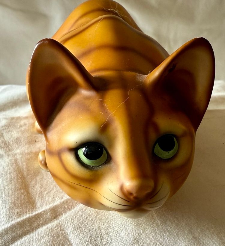Vintage Porcelain Ready To Pounce Orange Cat Porcelain Figurine Japan Green Eyes