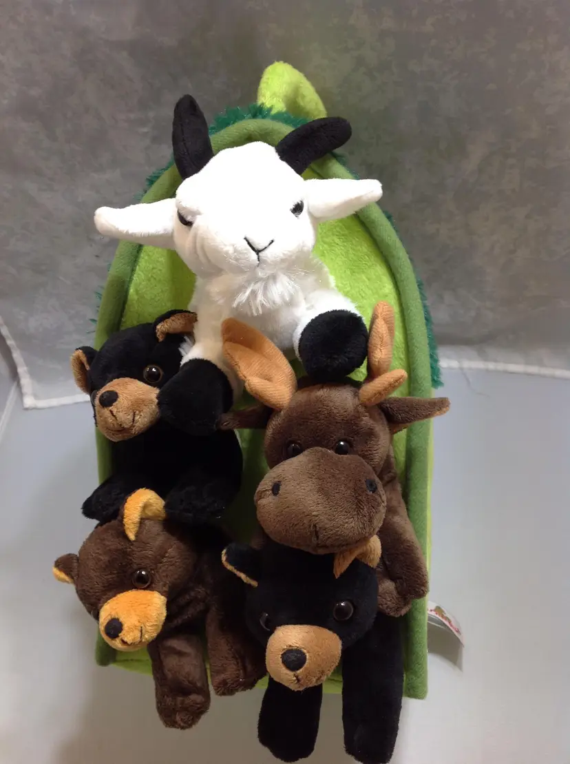 Unipak Forest House w/ 5 Animals Stuffed Plush