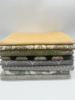 Decorator Fabric Remnants, Upholstery/Drapery- Assorted Patterns & Colors (NN5)