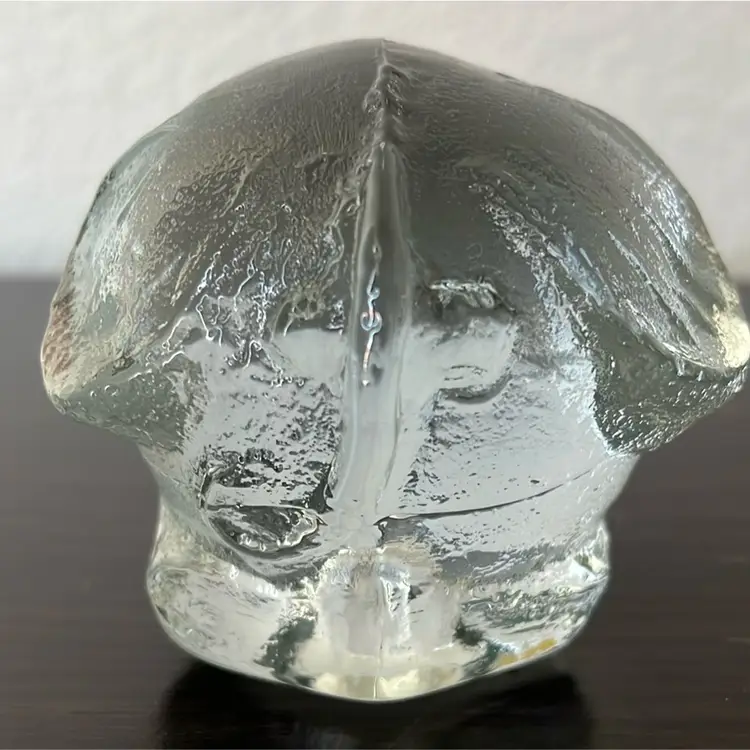 Pukeberg Sweden Art Glass Elephant Figurine/Paperweight Eva Englund GLOWS