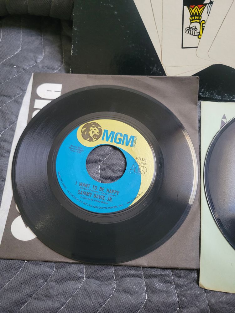 Frankie yankovic, sammy davis jr and dee jay records