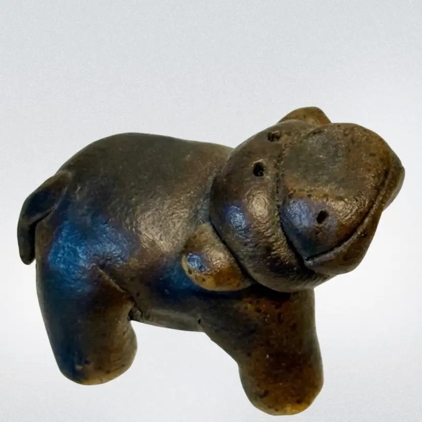 Miniature Pottery Hippo With Personally Plus! Gray/Brown
1-1/4” T x 1-1/4” L x 1” W