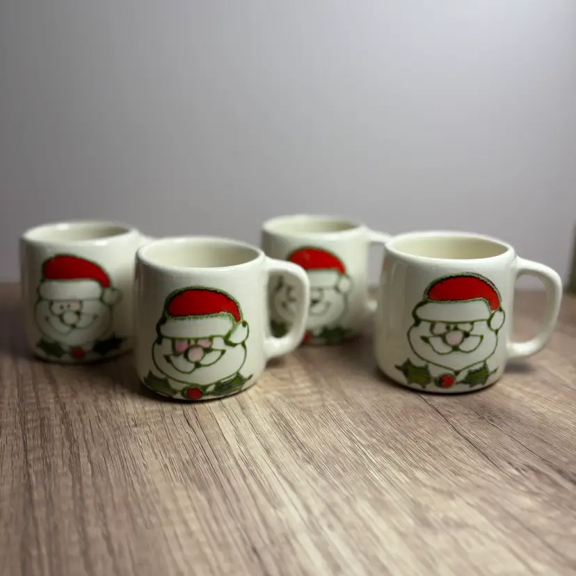Ardencraft by Kate Signed Handmade Set of 4 Vintage Santa Holly Mugs MCM EUC