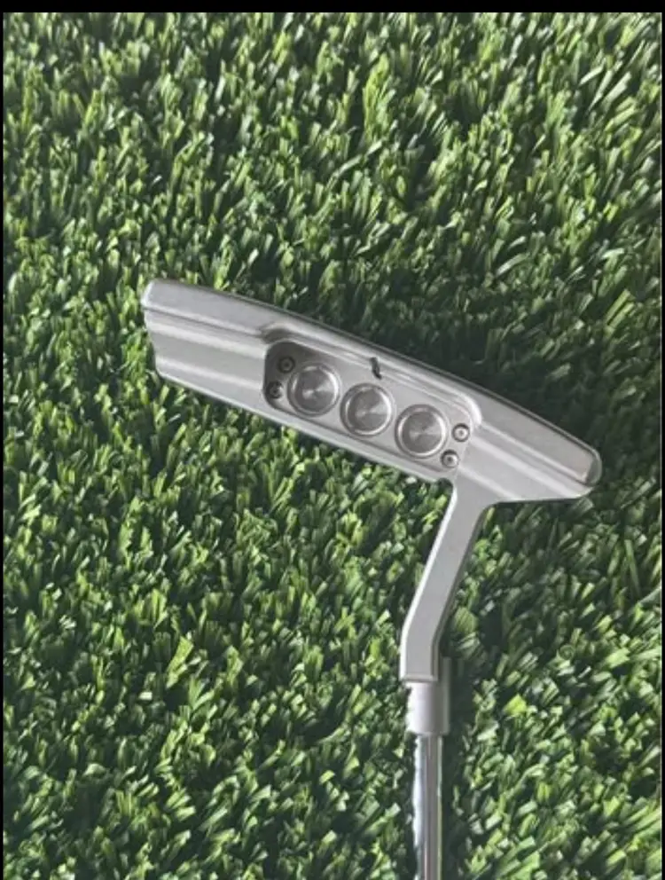 Titleist Scotty Cameron Select Newport 2 34” w Head Cover RH