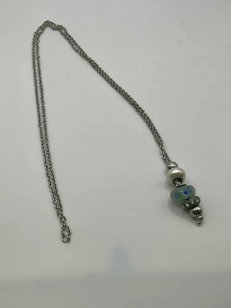 Vintage Bella Perlina Charm Crystal Bead Silver Tone Necklace Blue Beach 16”