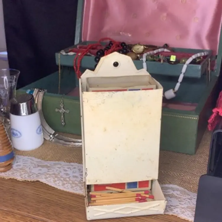 Metal Match Box with Matches