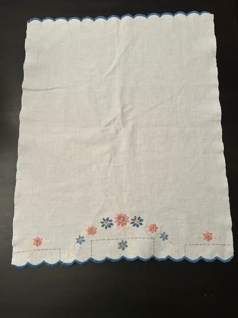 Vintage Hand, Embroidered Floral, Scalloped Edge Mat, Dresser Scarf, Table Runner