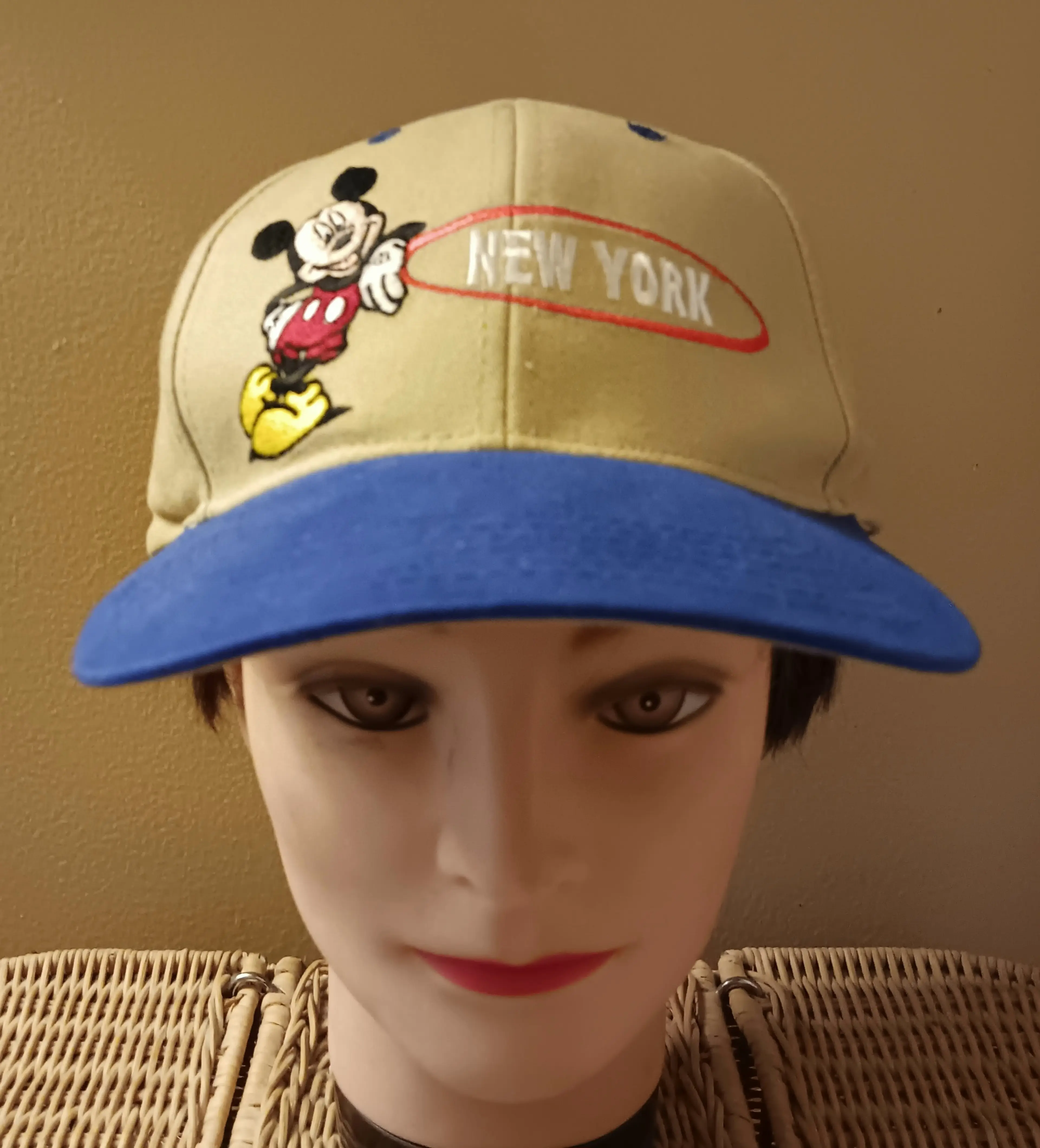 Image 2 of 7
