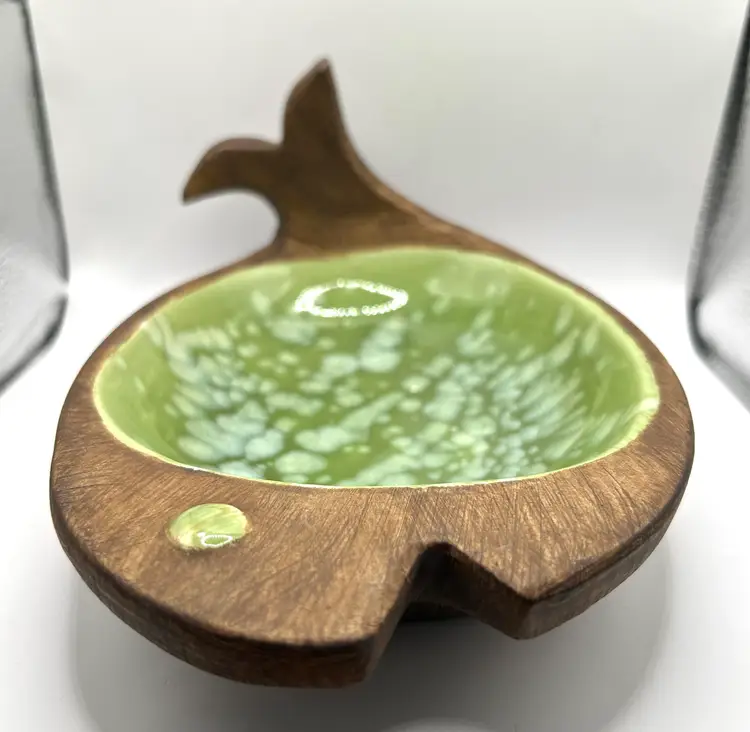 Vintage MCM Jaru Green Pottery Fish Dish 9” x 6” x 4”