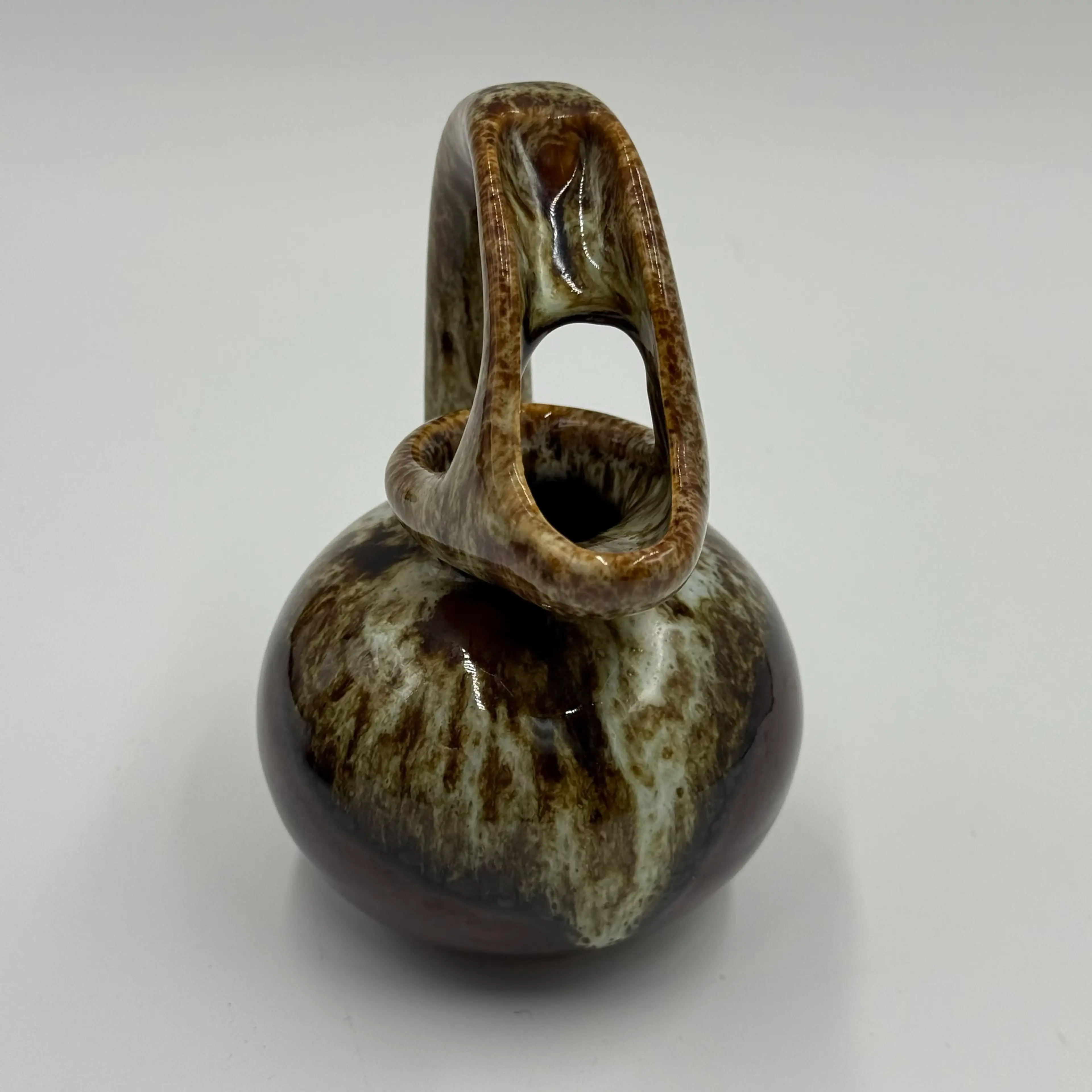Image 3 of 9