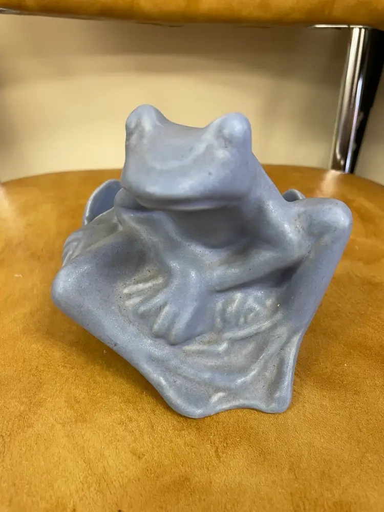 Vintage Niloak Frog on a Lilly Pad Art Pottery Planter