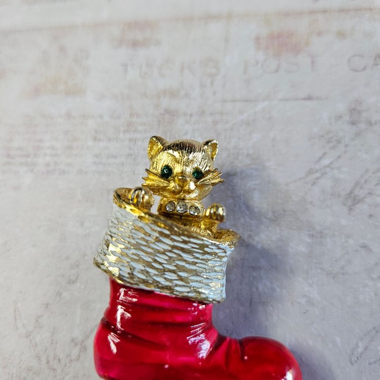 MYLU Cat in Boot Brooch