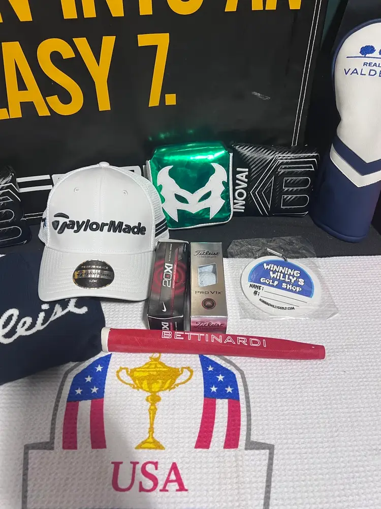 Box Of Goodies LOOOK👀👀👀