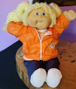 1985 Cabbage Patch Kid Lemon Hair/Blue Eye Toothy Girl OK Factory
