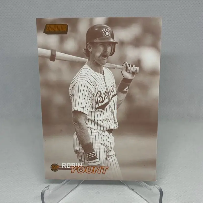2023 topps stadium club sepia robin yount Milwaukee Brewers