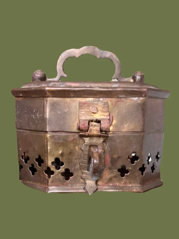 1940s Mini Vintage Trinket Cricket Box