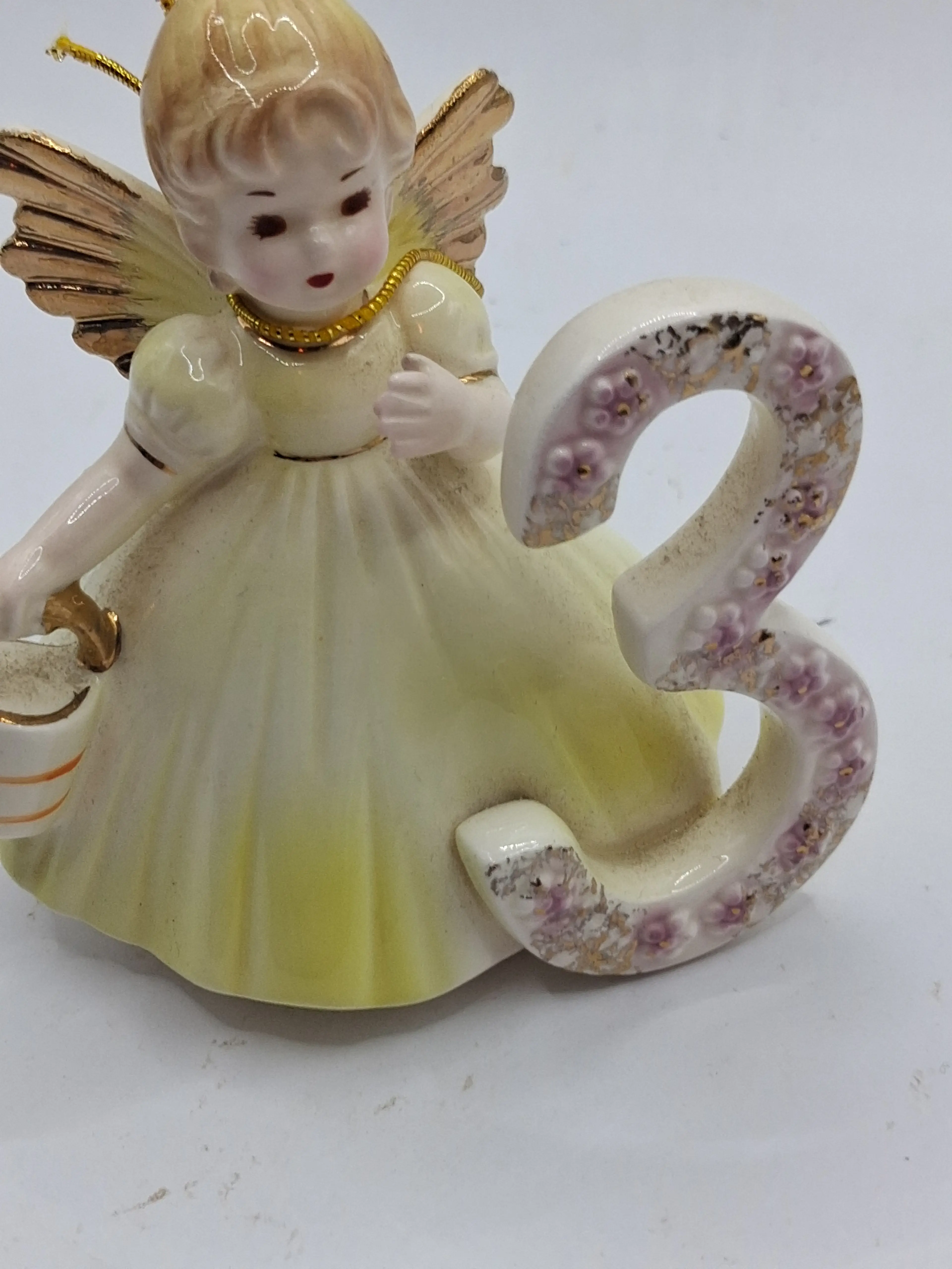 Image 3 of 9