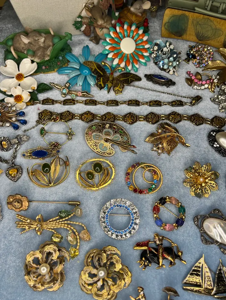 Jewelry Lots Of Bling! 