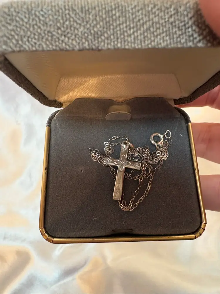 Vintage Chapel Sterling Cross Necklace Etched Floral Design