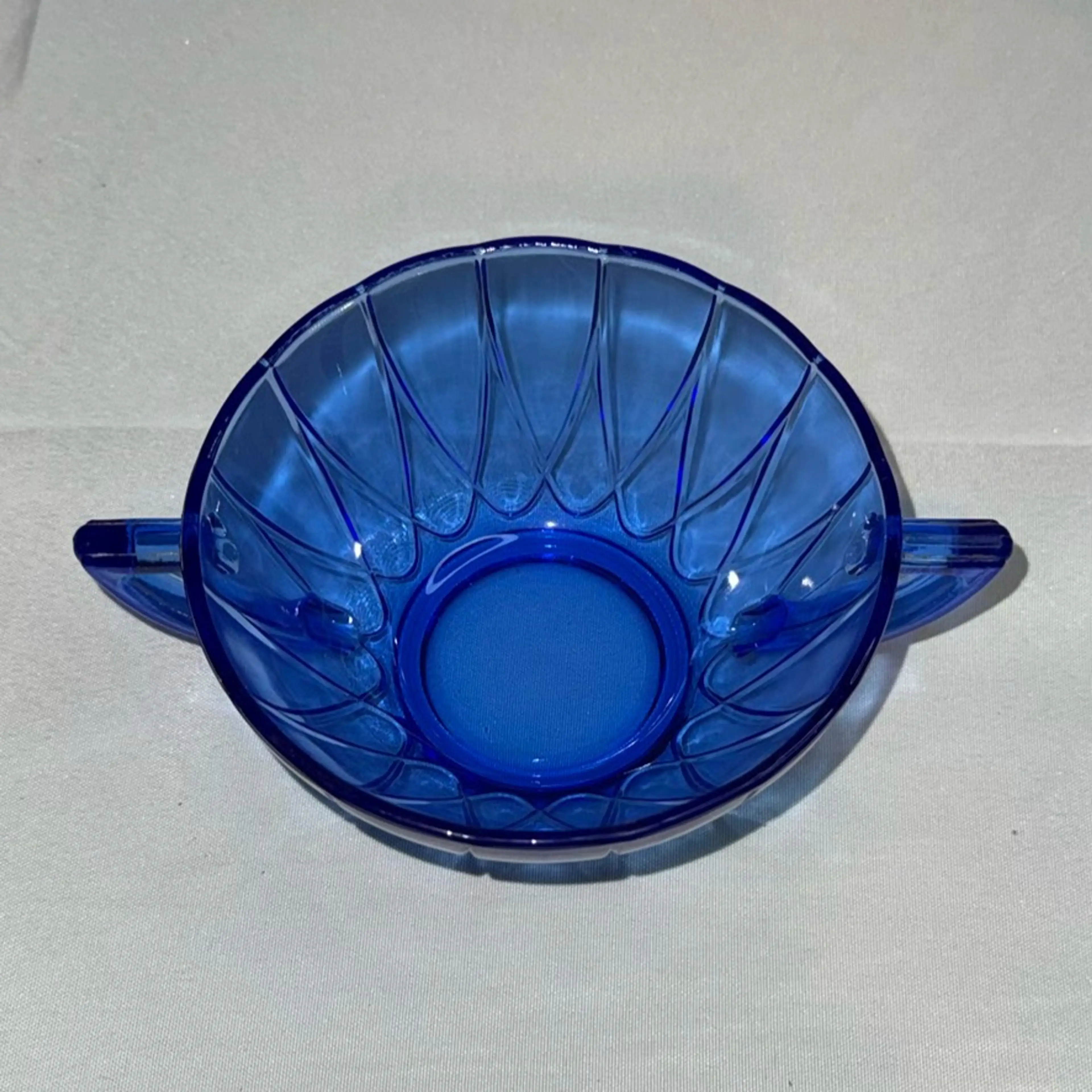 Image 2 of 6