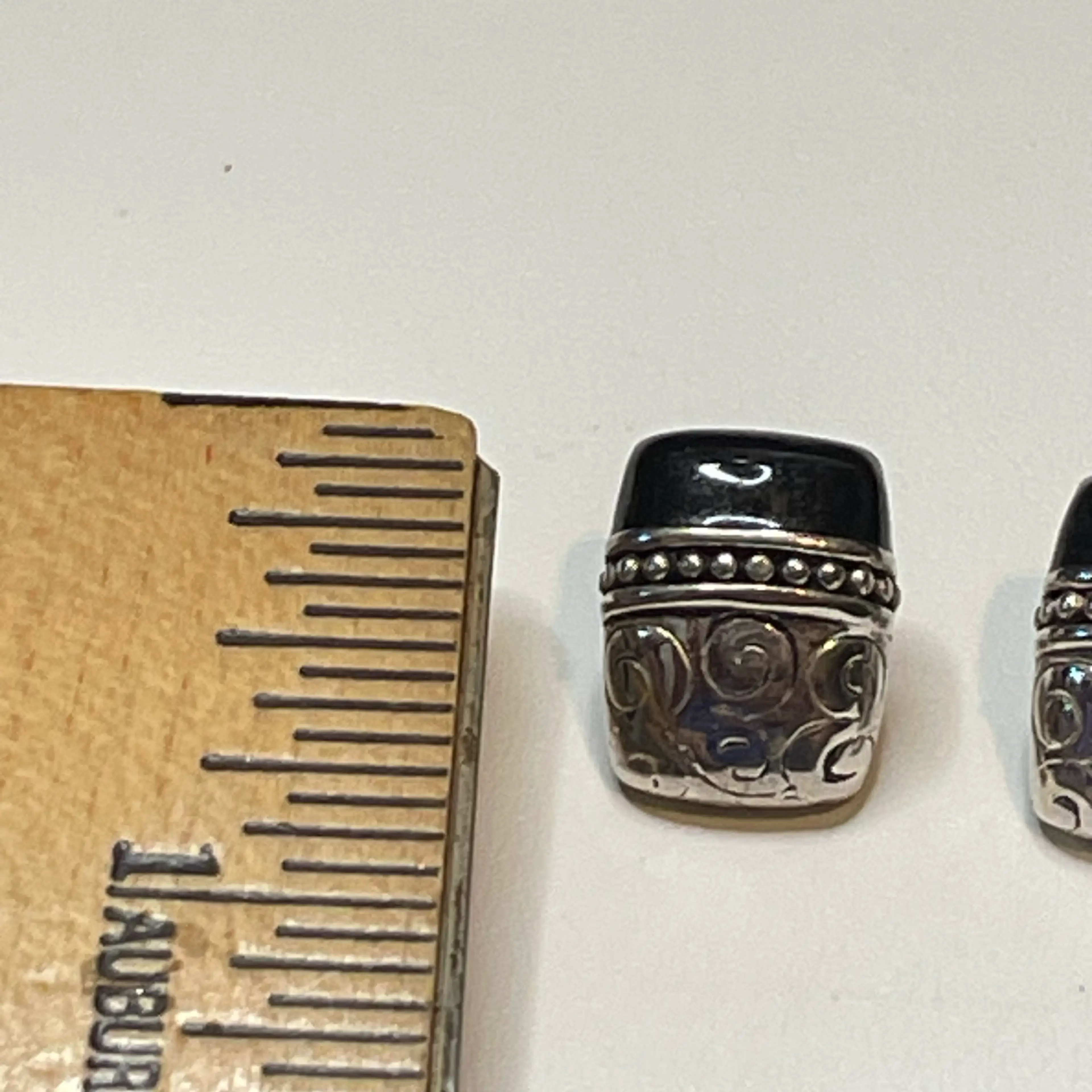 Image 4 of 4