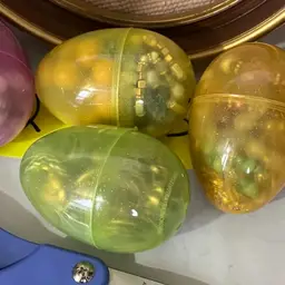 #06 - Pick One $7 Egg