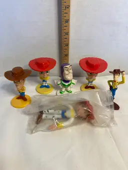 Lot Of 6 Vintage Kellogg’s Toy Story Figures